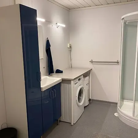 2 Bedrooms - 307 Near Kristiansand Leilighet *